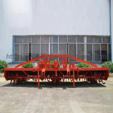 Landwirtschaftlicher 2 Vertrags-Traktor-Pflanzer der Reihen-5ha/Day, Manioka 90hp Ridger pflanzend