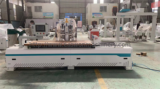 Anpassungsfähige CNC-Türmaschine mit Z-Achse 20 Lathe-Bett-Leitbahn und 750W * 2/400W * 1 Servomotoren